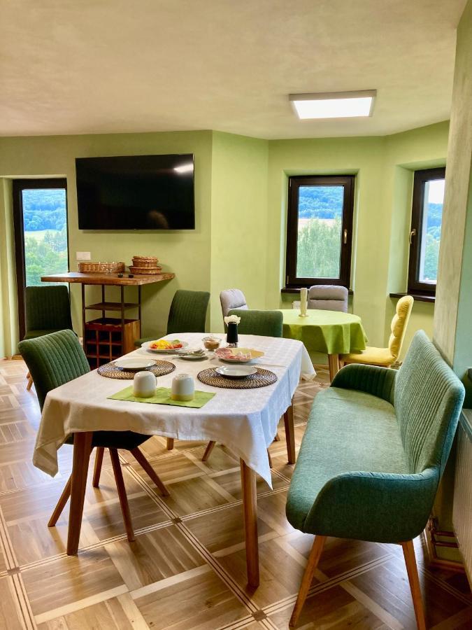 Apartmany Na Vysluni Ceske Svycarsko Jiretin pod Jedlovou Exterior photo