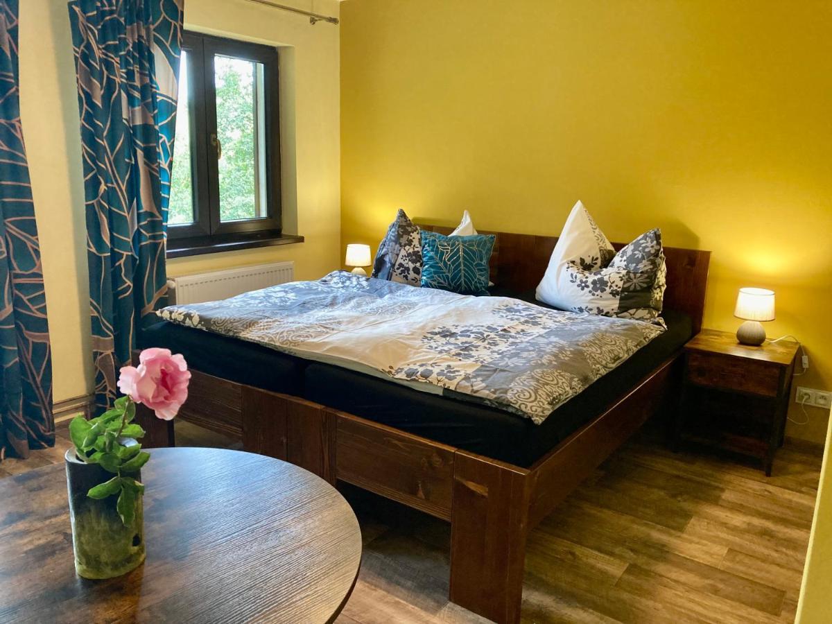 Apartmany Na Vysluni Ceske Svycarsko Jiretin pod Jedlovou Exterior photo