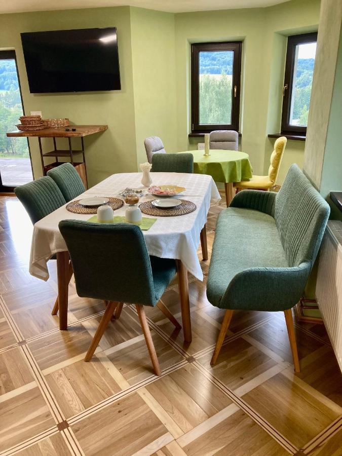 Apartmany Na Vysluni Ceske Svycarsko Jiretin pod Jedlovou Exterior photo